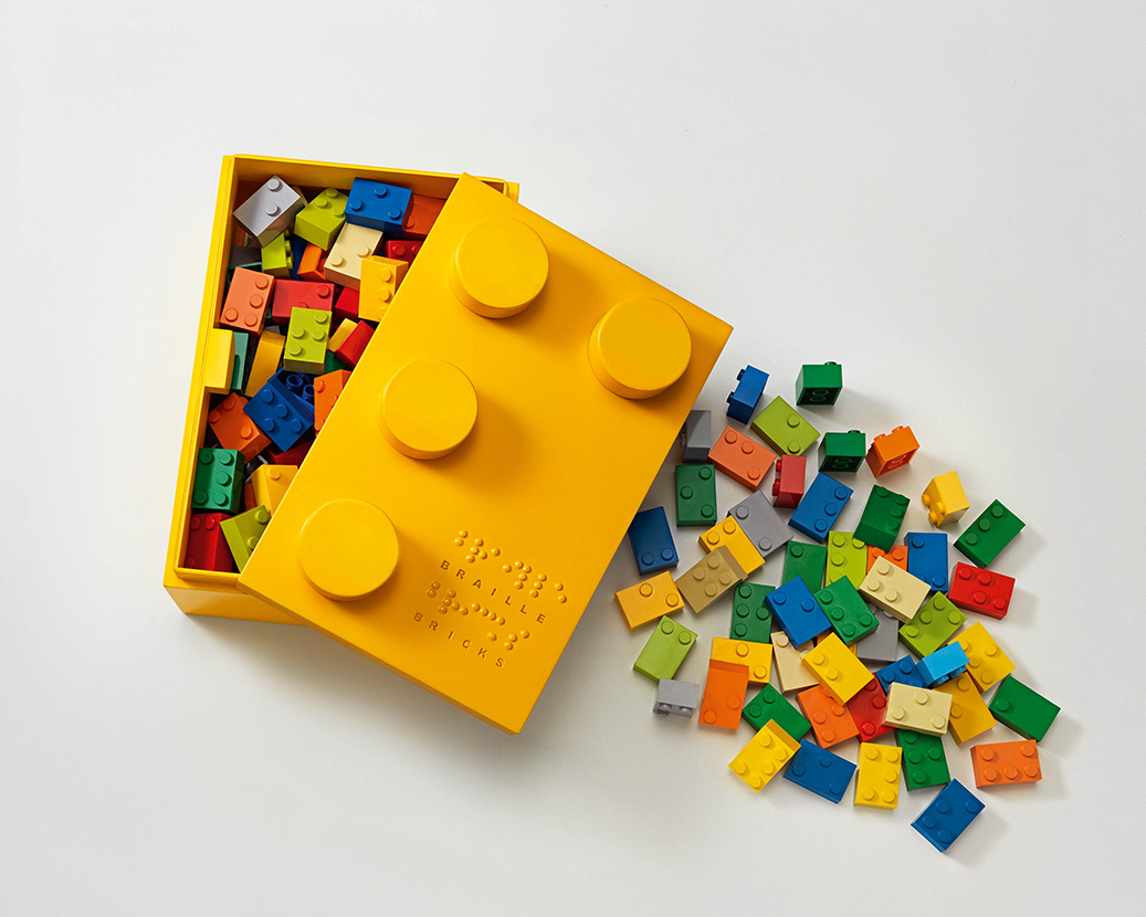 Interpretive initial skygge Lego launches new bricks to help blind children learn braille - Disability  Connect
